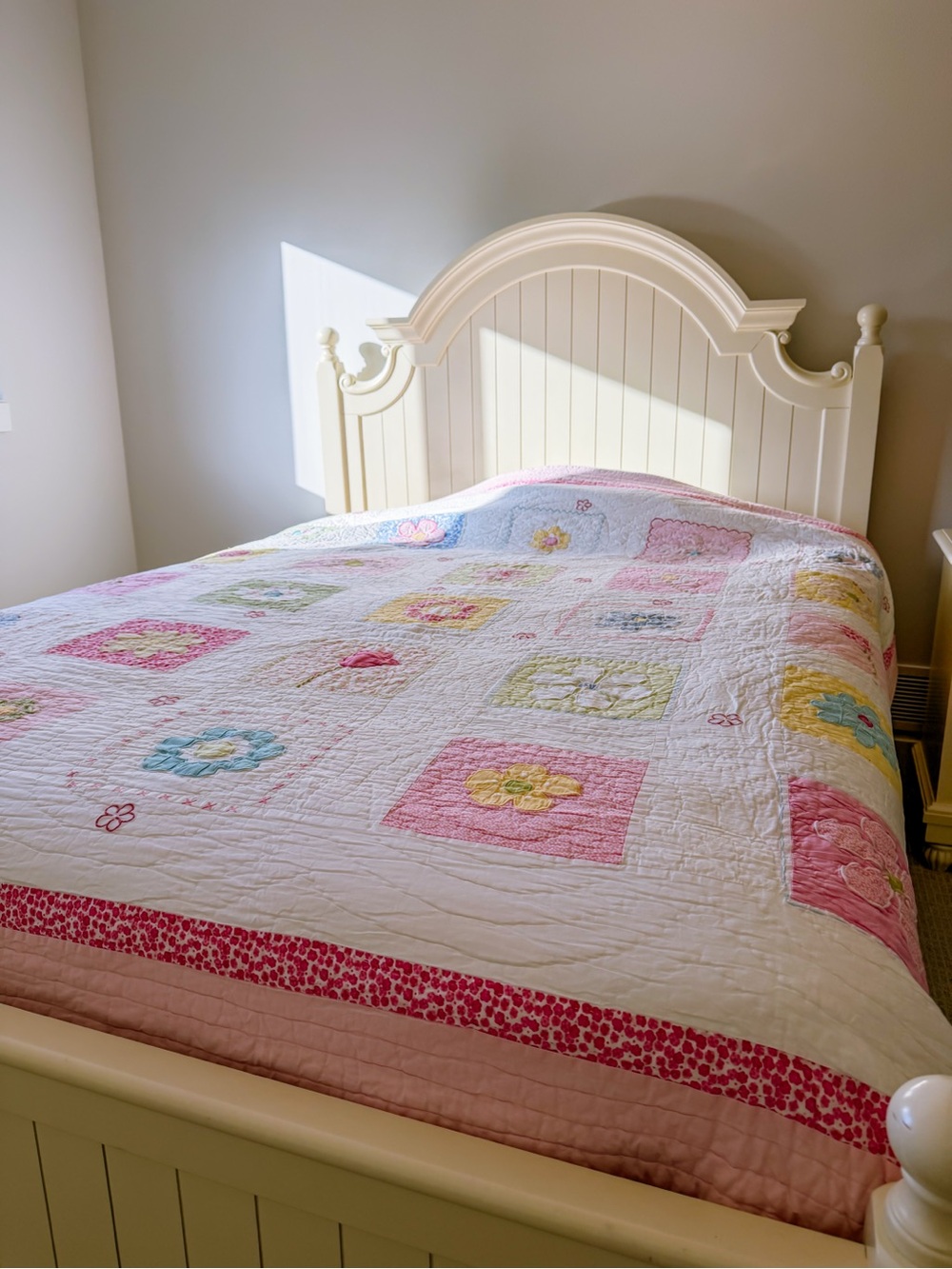 Pottery Barn Kids Floral Patchwork Quilt - Pink, Yellow, Blue, Green